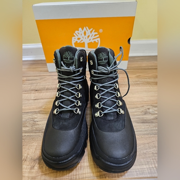 Timberland Vibram® Euro Waterproof Hiking Shoe, size US 8.5 - Picture 2 of 11